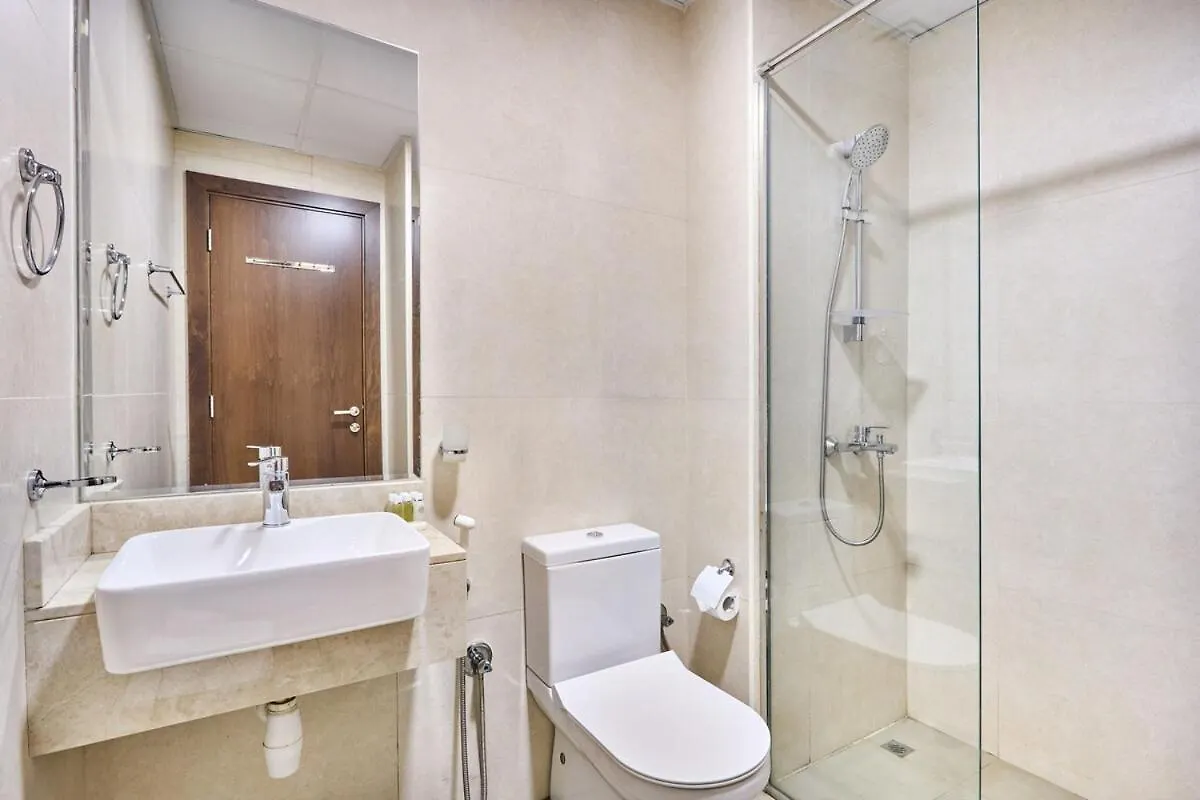 Stylish 1Br In Binghatti Gateway Dubai Apartment