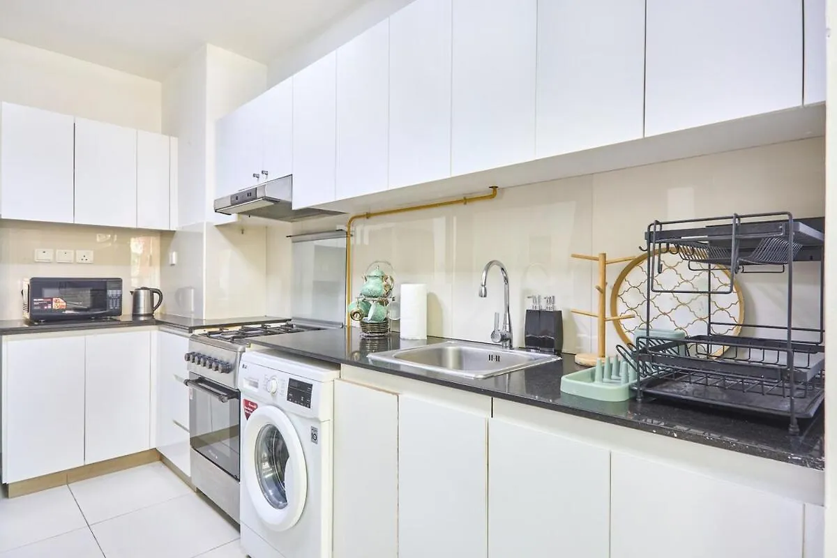 Stylish 1Br In Binghatti Gateway Dubai Apartment